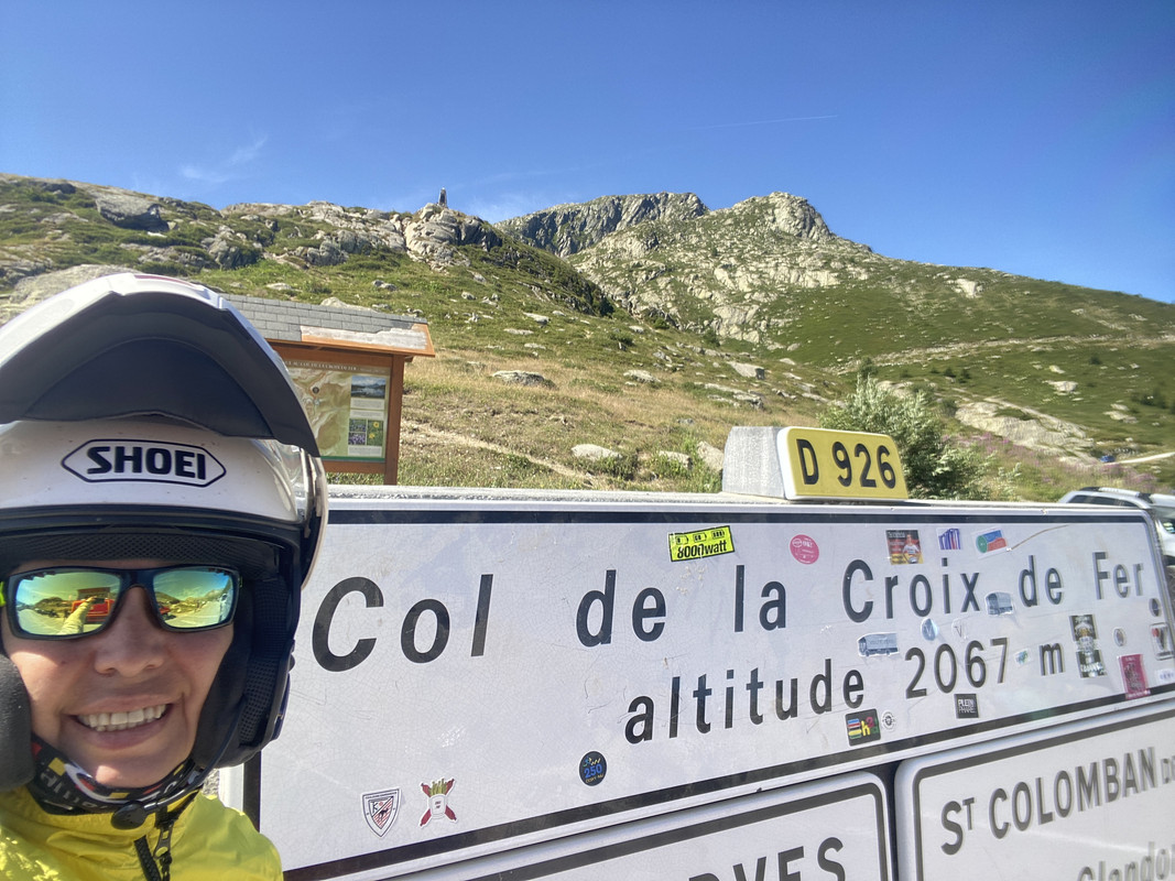 53C09D3C-94AC-4F18-9730-B3A7C2E9FED1