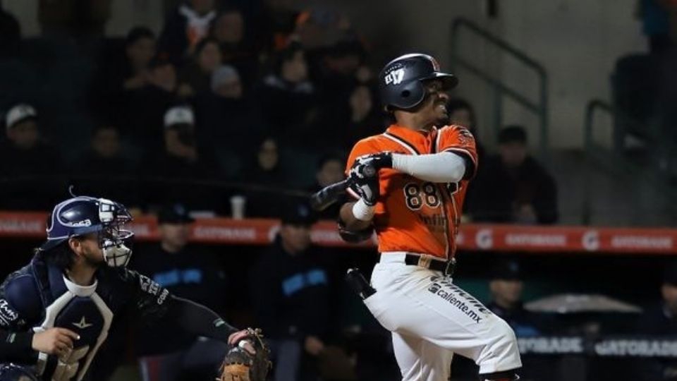 Naranjeros inicia con triunfo en la Semifinal de la LMP; suma 20 victorias seguidas como local