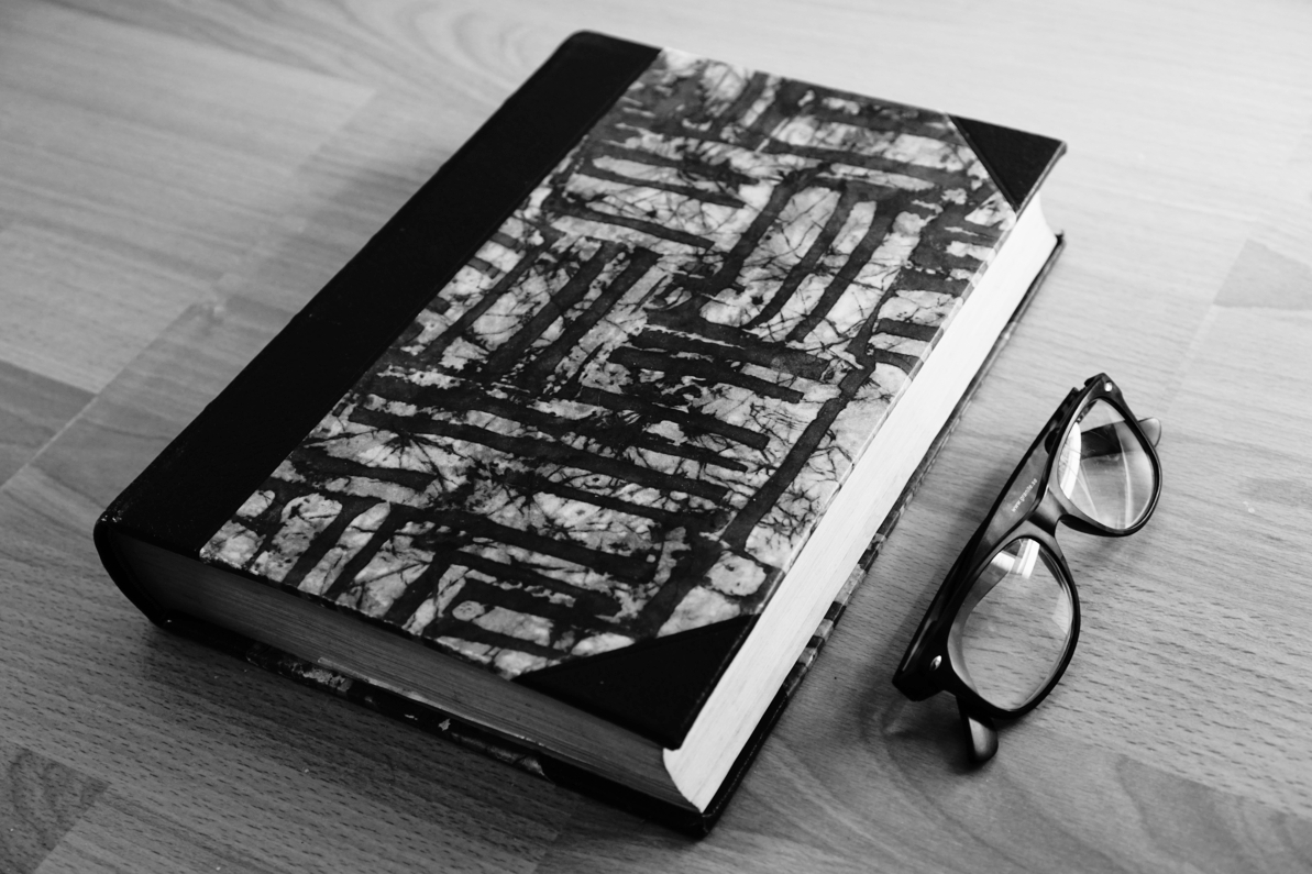 blackbooknspecs.jpg