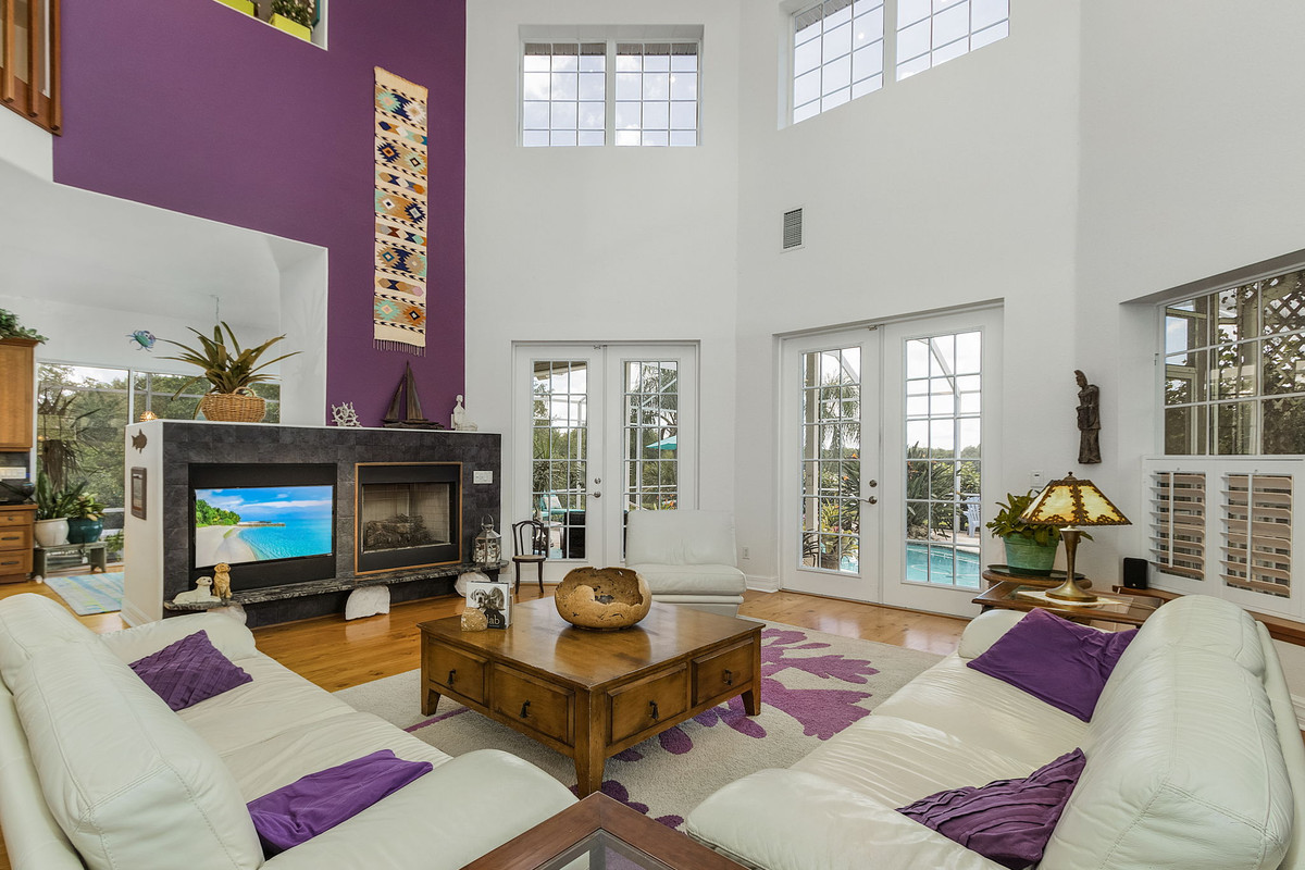 16900 Carolyn Lane