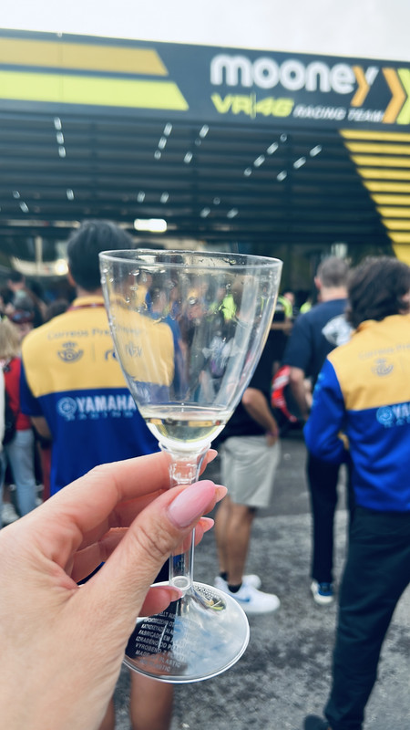 D7EF396A-113E-4813-9BDB-830083A1F414