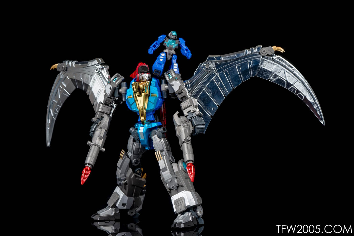 Tfw2005. Трансформер earthrise scorponok. Transformers earthrise starscream. Tfw2005. Tfw2005.