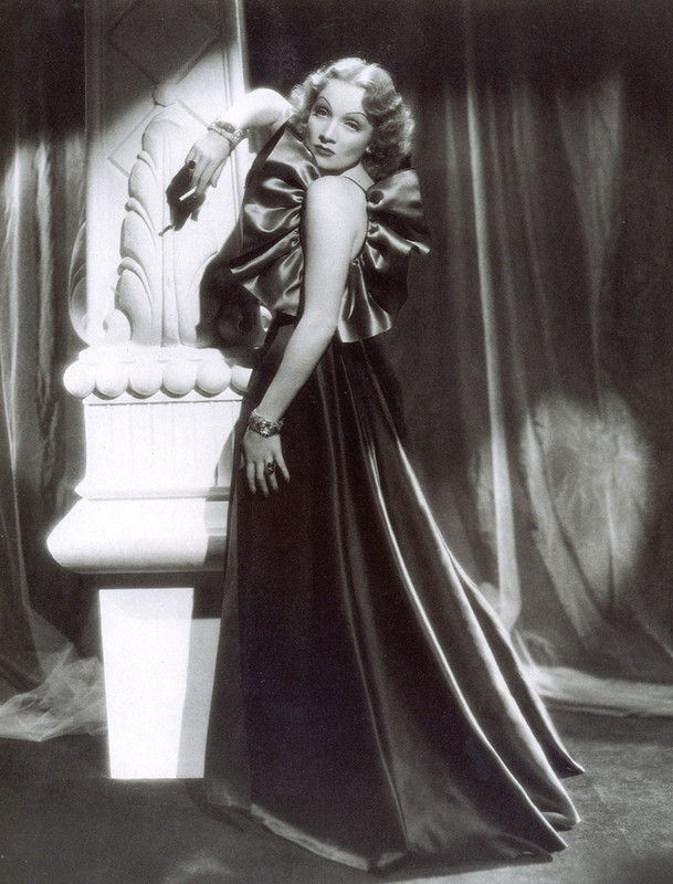 Marlene_Dietrich_c76