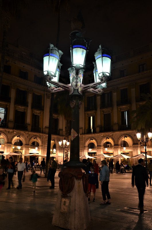 Barcelona y sus pueblos-2014/2016/2017 - Blogs de España - BARCELONA-24-4-2014 (109)