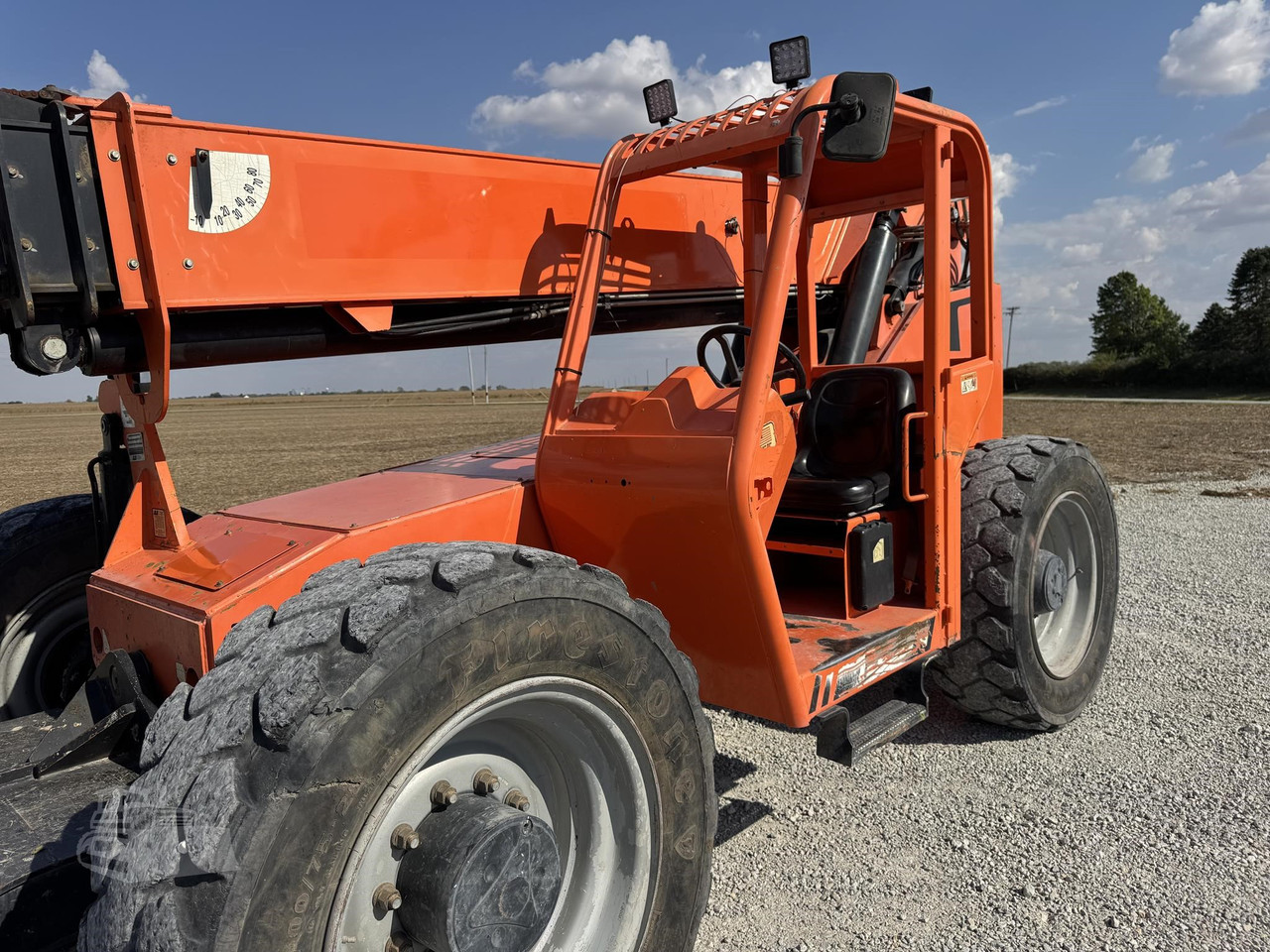 Vehicle thumbnail 10