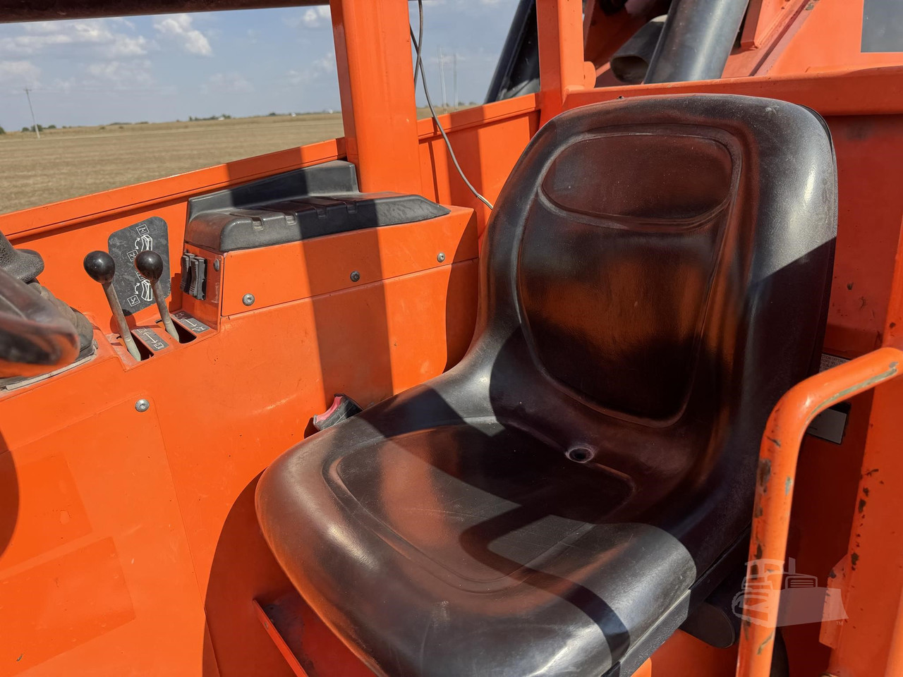 Vehicle thumbnail 12