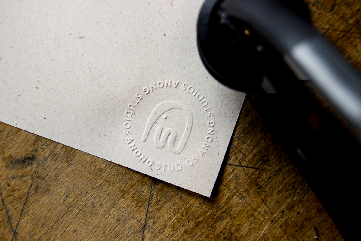 preegstempel-laten-maken-relief-stempel-reliefstempel-karakter-prints-1.jpg