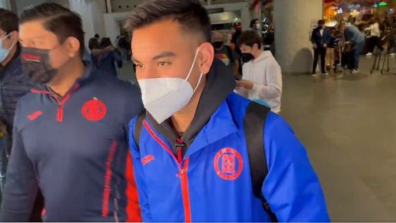 Charly Rodríguez supera exámenes médicos en Cruz Azul, aseguran