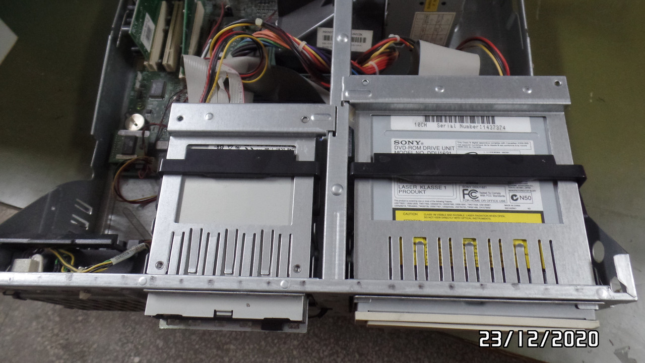 SAM 3462 — Postimages