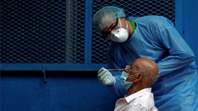 Panamá dice adiós al uso obligatorio de cubrebocas