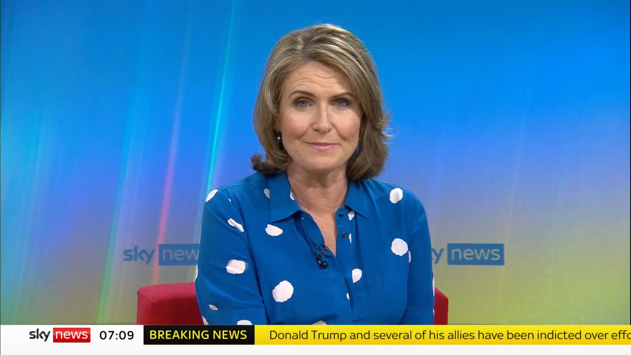 08.15 - 07.00.01 - Breakfast with Kay Burley. All the big stories of ....ts_snapshot_10.04.022