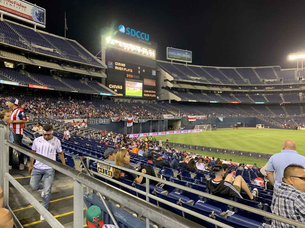 F897A5CD-B62D-489B-AAFD-F5B568AEFCAF