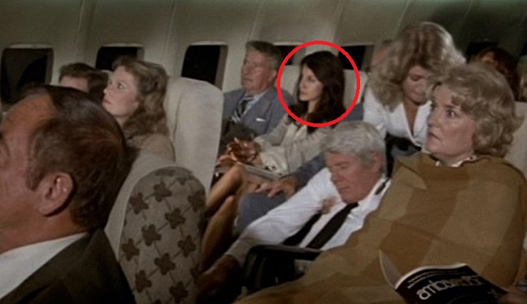 AIRPLANE-1-B-FOTOR-CIRCLE.jpg