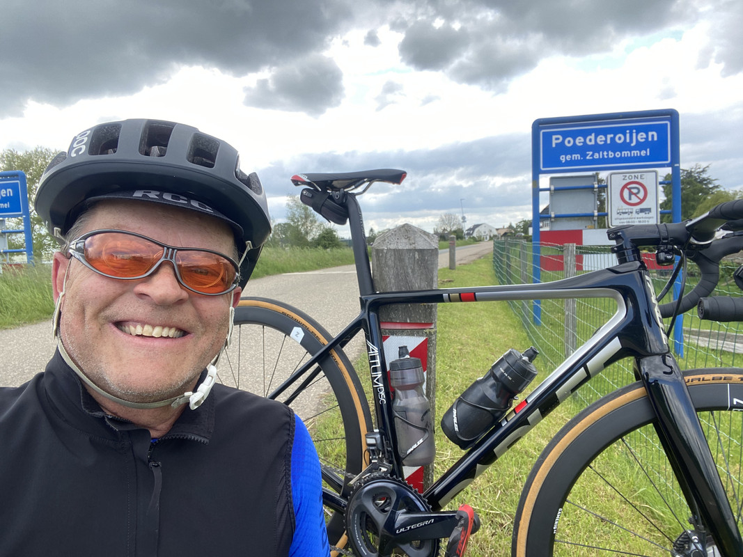 FA12DD09-15D2-4992-8CE8-05CFDA81A580