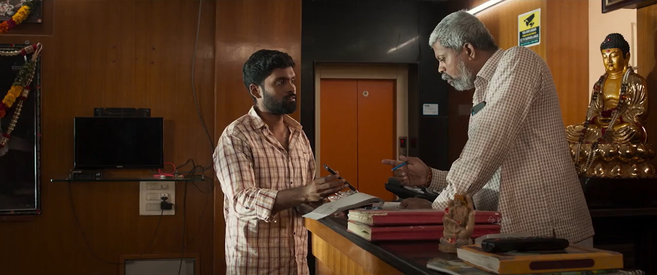 Red Sandal Wood 2023 WebRip [Tamil + Telugu] 480p 720p ESub Screenshot
