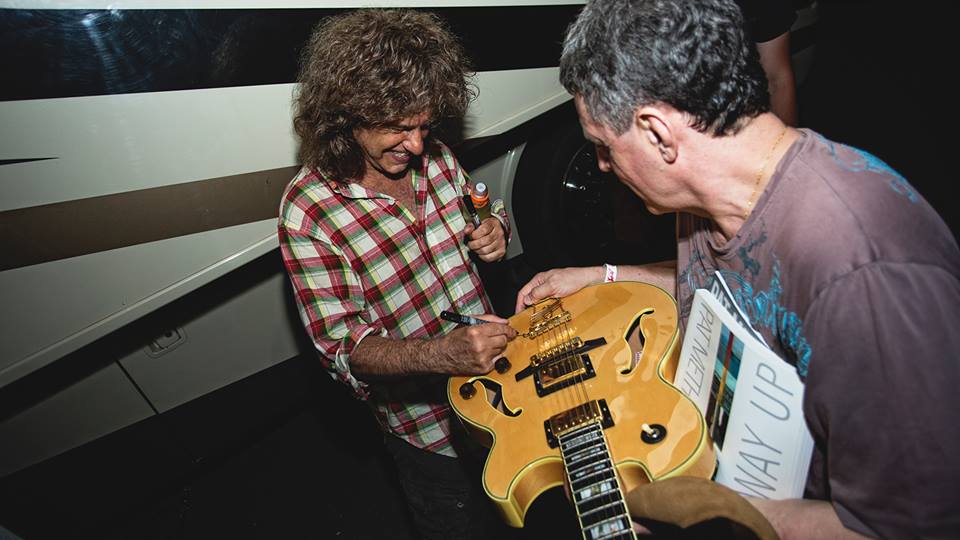 PAT & ME.&myIbanezPM120