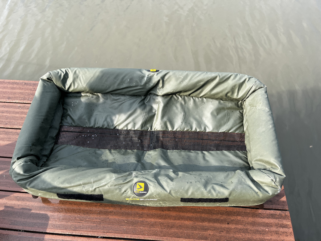 6920840C-A5EF-4A88-A41F-C1C2F0992462