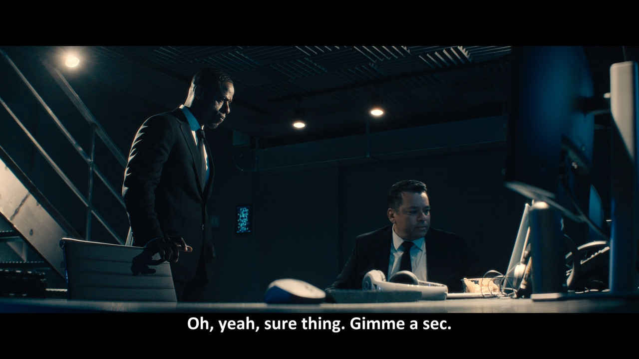 Paradise.2025.S01E01.1080p.WEB.h264-EDITH.mkv_snapshot_22.16.252