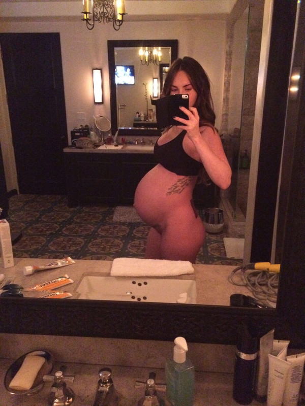 [Image: Megan-Fox-Nude-Pregnant-Leaked-3.jpg]
