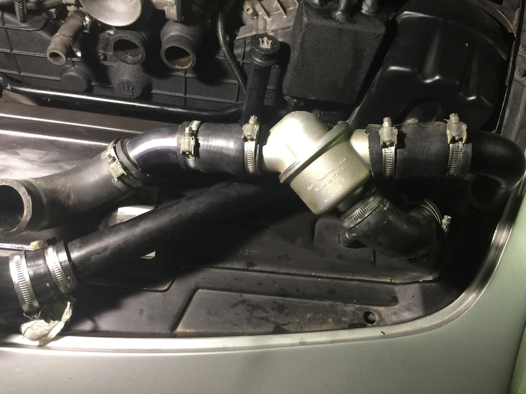 5F7DD242-6C97-42EB-A4A2-8ED5C08461EA