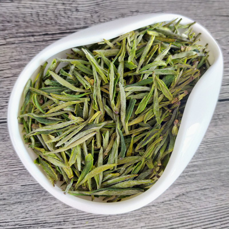 Tongcheng Xiaohua (桐城小花): The Delicate Blossom of Anhui’s Tea Heritage Tongcheng Xiaohua (桐城小花): The Delicate Blossom of Anhui’s Tea Heritage