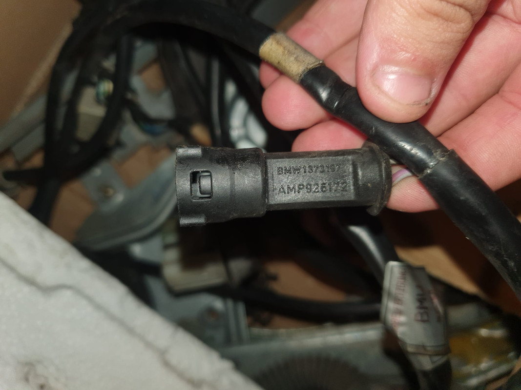 311729f1-a7da-4a25-857f-db9f75ee8e36