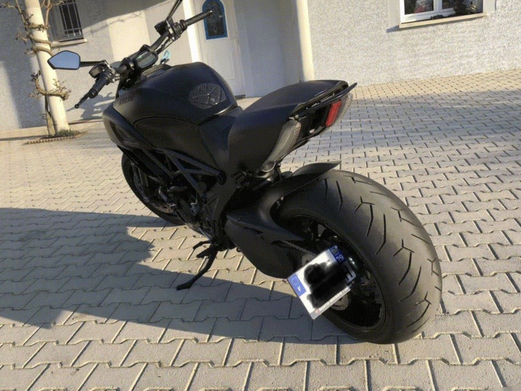 41479DE5-3E0E-4D24-9220-129F7140CB7D