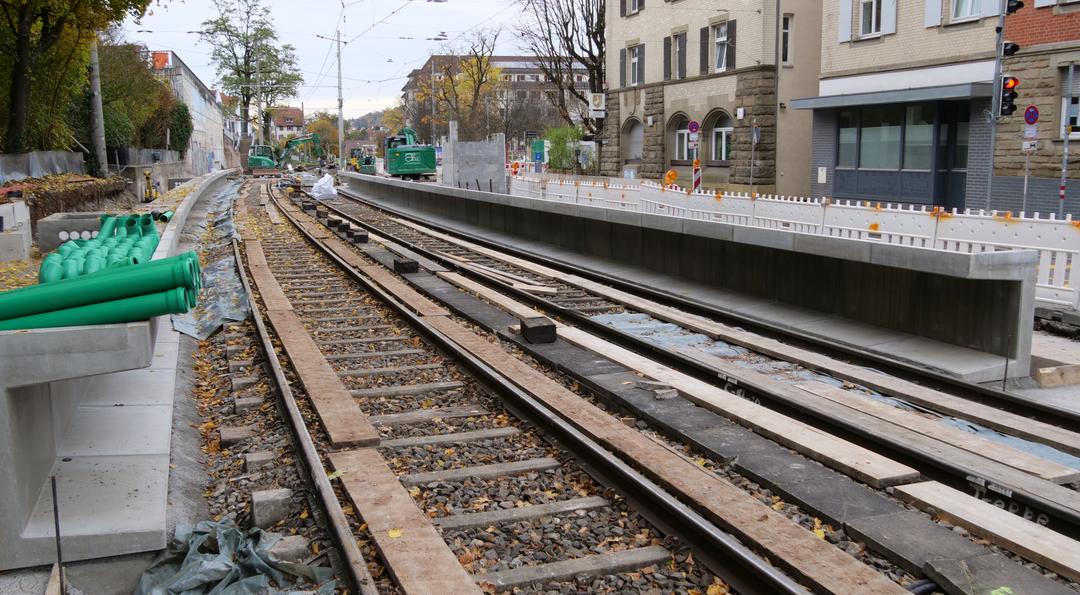 [Bild: 011125-133320-741b.jpg]