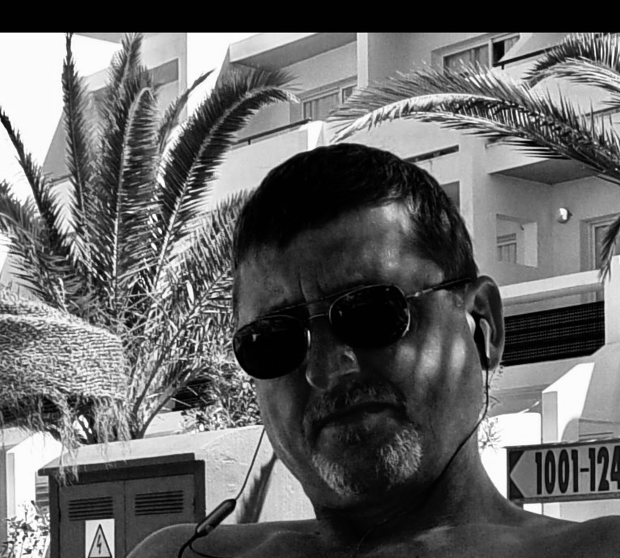 79257999-78EE-4DF9-8390-6DC4BD7FD6BA