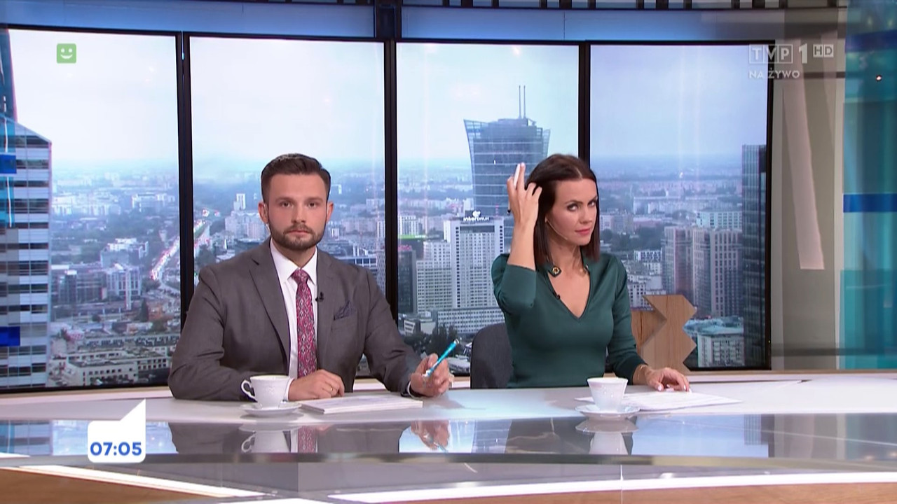 001_TVP_1_HD-18092017-0645.mts (0_02_30) 060991