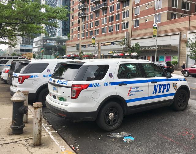 87ED3DAB-D1C5-4AF9-959B-B143C8AB71C2