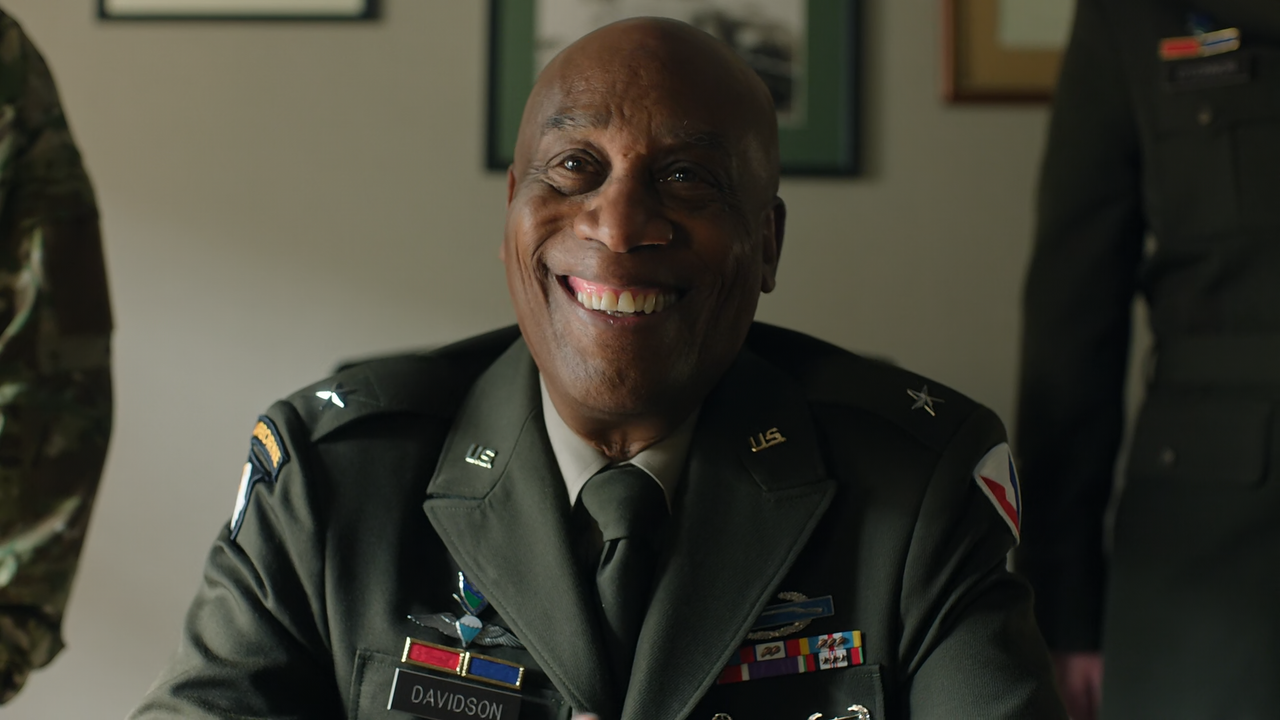 Going.Dutch.S01E02.Tanks.for.Nothing.1080p.10bit.AMZN.WEB-DL.DDP5.1.HEVC-Vyndros.mkv_snapshot_16.34_