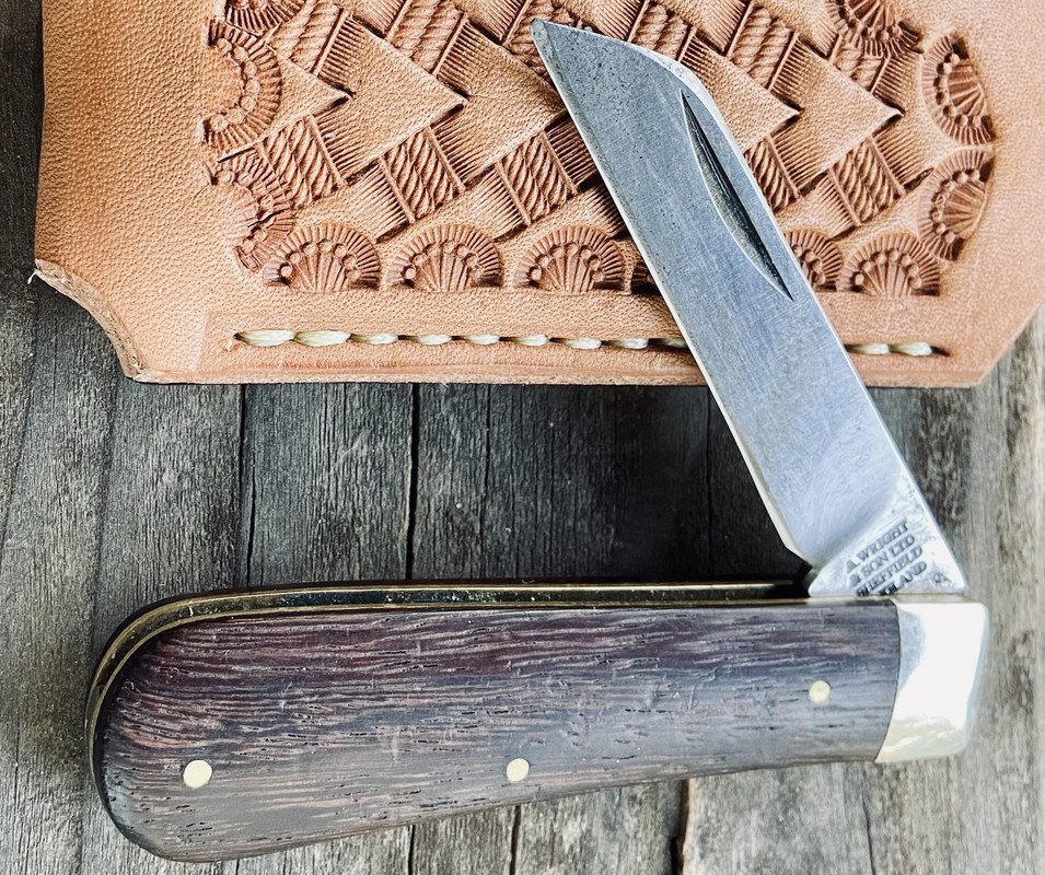 7ACDC995-1FA8-4B30-8510-68303EAF6176_1_201_a