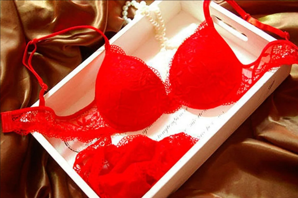 ¿Por qué usar ropa interior roja en Año Nuevo? Esto significa