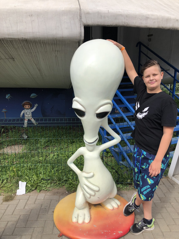 2549BCBD-0BED-4838-A2EE-E38001251F52