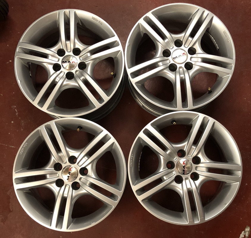 A9A58AF3-AAF6-43AA-93D4-797A13A85545