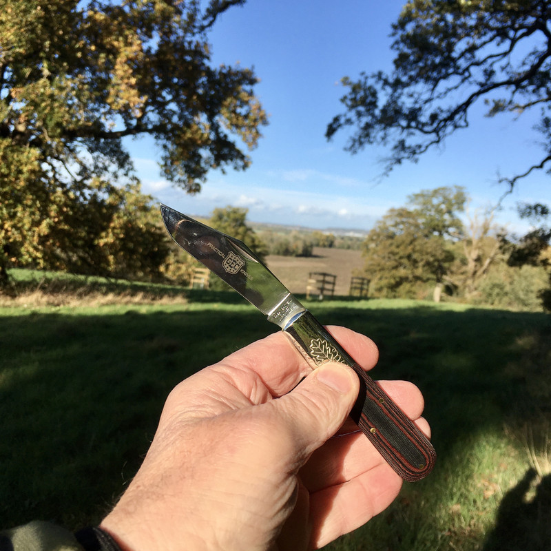 D141C861-49F8-4197-856D-9AF68D0D8E90