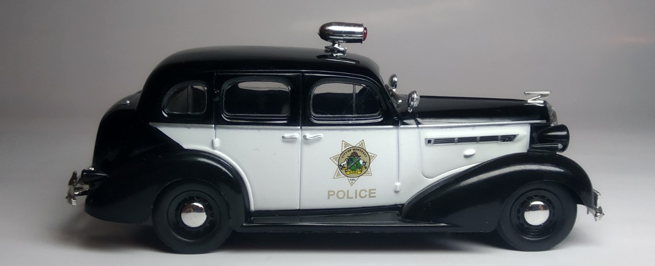 Buick Special Sedan (7)