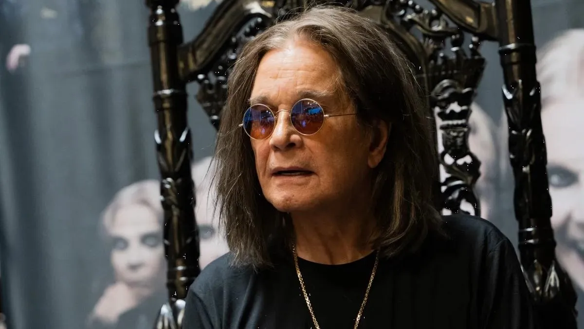 Ozzy Osbourne cancela gira de conciertos y anuncia su retiro de los escenarios