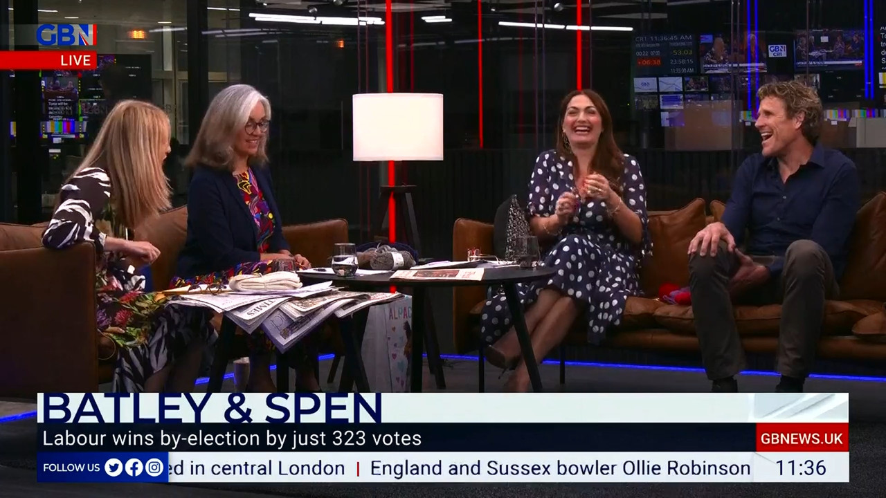 07.03 - 10.00.00 - Saturday Live. Opinion, news and a bit of fun on S..._001.ts_snapshot_41.12.240