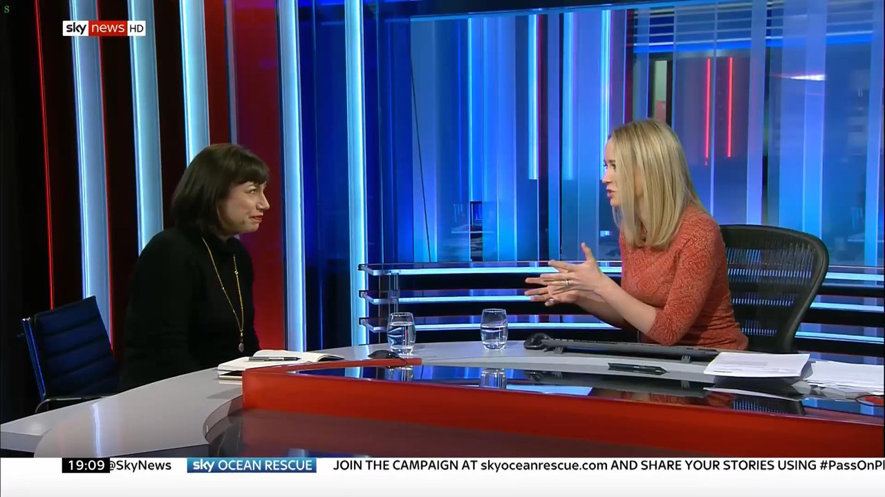 11 January - 19.00.00 - Sky News Tonight. Reports and lively deb