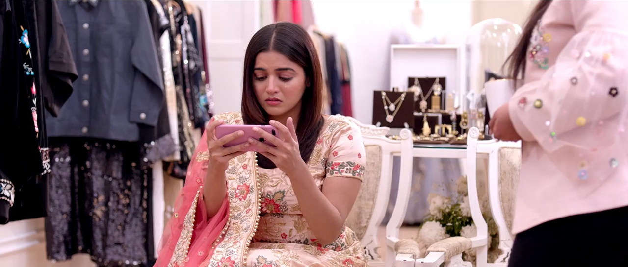 Dil Diyan Gallan 2019 WebRip [Punjabi] 480p 720p ESub Screenshot