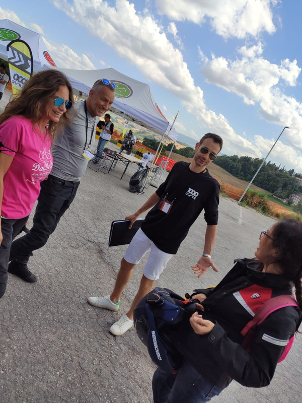 816E7270-3F63-4A73-8511-06D71F06E24F