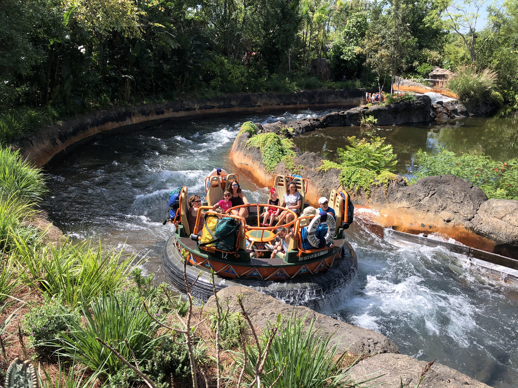 8F633703-AC26-4DDF-AC53-6F27594978C7