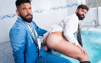 Wet Groomsman – Dani Robles & Justin Jett