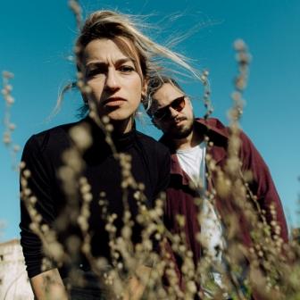 [Slika: Weird-Fishes-folder.jpg]