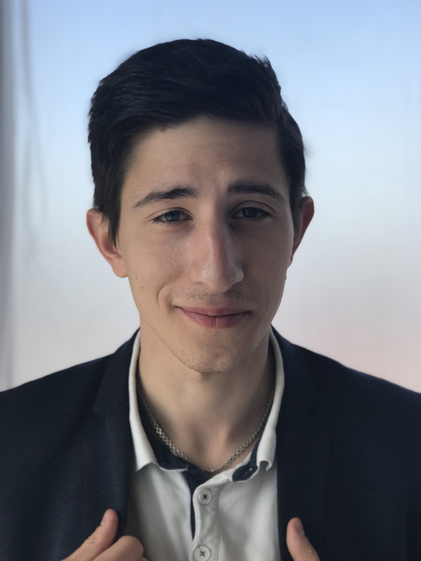 BA6DD329-01B4-4D95-934E-4ACFE2A95A3E