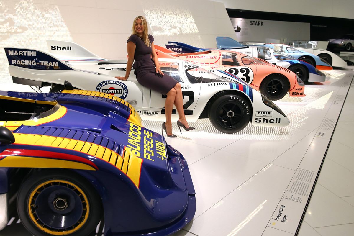 maria-sharapova-porsche-002.jpg