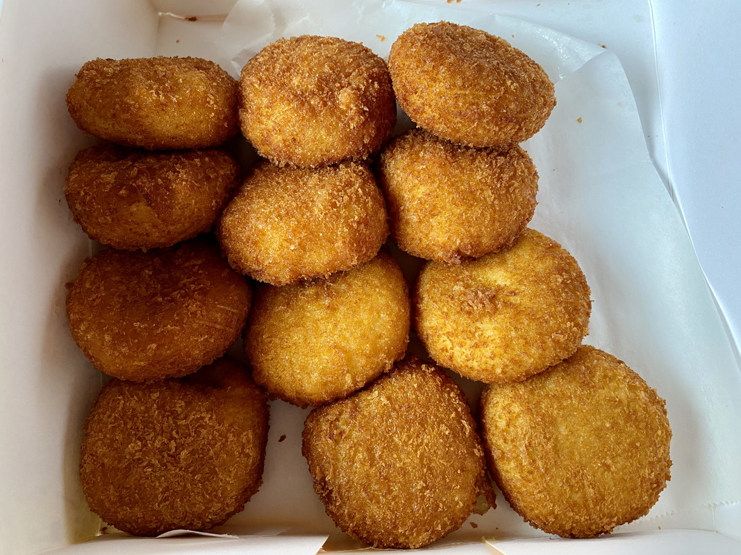 5FDF2280-7D53-4C1E-B7DF-75745A790C94