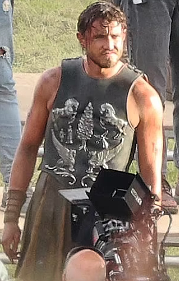 GLADIATOR-2-FOTOR.png